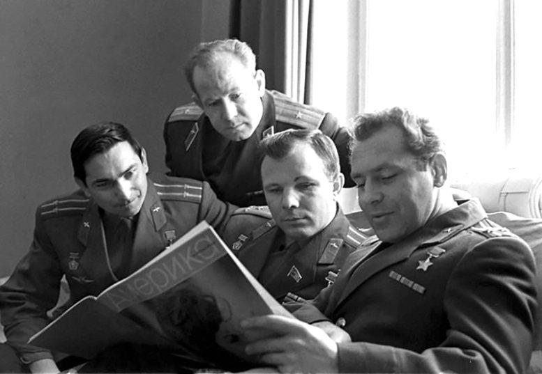 Первые навсегда: (слева направо) Валерий Быковский, Алексей Леонов, Юрий Гагарин, Герман Титов