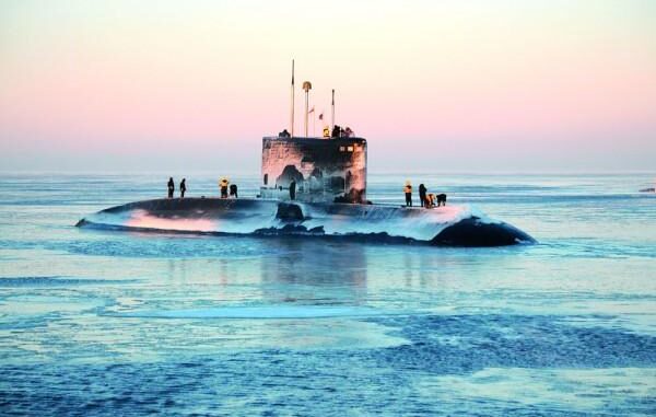 Индийская подлодка не замерзла в Белом море