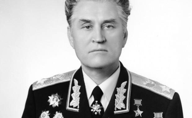 Герой Советского Союза Маршал Советского Союза Василий Иванович Петров