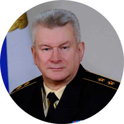 Командующий Северным флотом вице-адмирал Николай ЕВМЕНОВ
