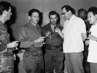 На фото: И.А. Фадейкин (четвёртый слева) на встрече с кубинскими товарищами.