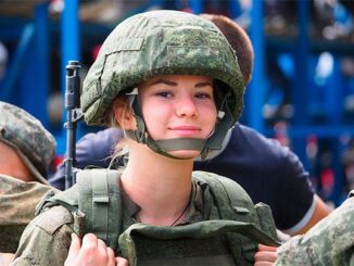 Российские девушки лидируют в «Военно-медицинской эстафете»
