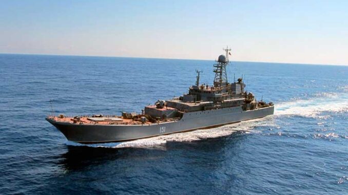 БДК Черноморского флота «Азов» и «Николай Фильченков» вернулись в Севастополь после выполнения задач в Средиземном море
