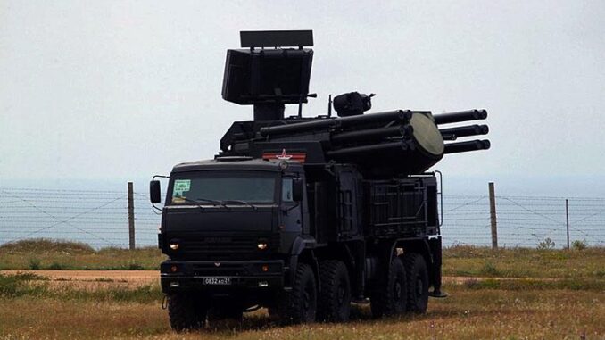 В Крыму расчёты ЗРПК «Панцирь-С» в рамках учения отработали уничтожение крылатых ракет