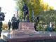 В Иркутске торжественно открыт сквер и памятник ветеранам-десантникам