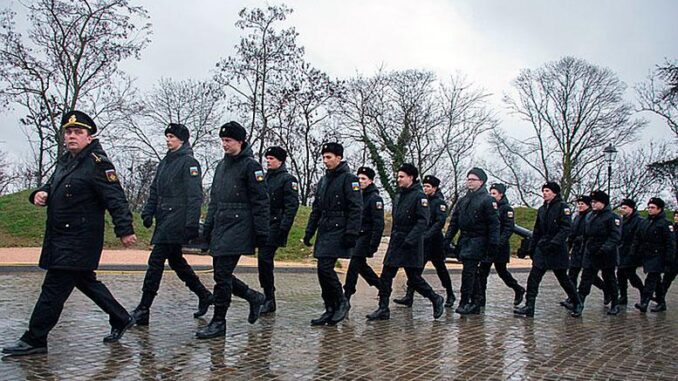 Новобранцев из Севастополя впервые отправили служить с Мемориального комплекса «Малахов курган»