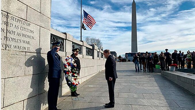 В Вашингтоне прошла акция, посвященная Дню Неизвестного солдата