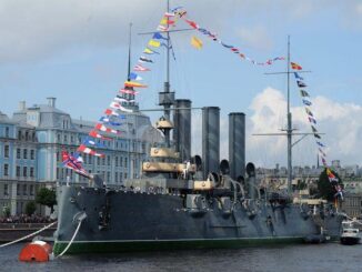 На крейсере «Аврора» – филиал Центрального военно-морского музея имени императора Петра Великого.