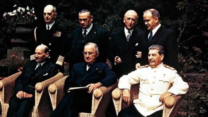 Потсдамская конференция руководителей СССР, США и Англии