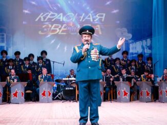 Ансамбль песни и пляски РВСН выступает для российского миротворческого контингента в Нагорном Карабахе