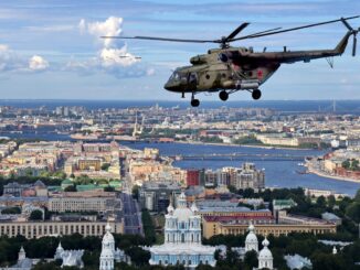 В небе над Санкт-Петербургом прошла авиарепетиция Главного военно-морского парада