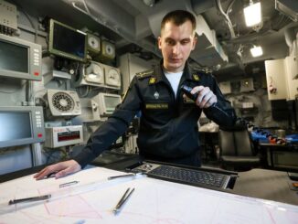 Штурманы получили передовой опыт в ходе решения задач межфлотских переходов надводных кораблей и подводных лодок ВМФ