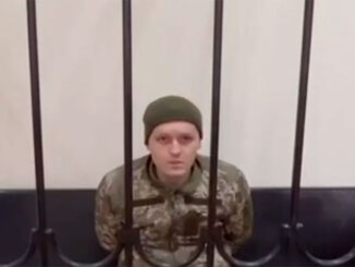 Суд в Донецке приговорил к пожизненному сроку боевика группировки "Азов" (признана террористической, запрещена в РФ) за убийство троих людей в Мариуполе.