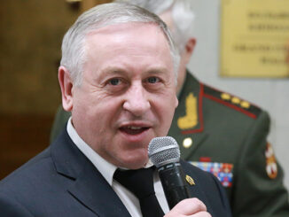 Руководитель Аппарата Клуба военачальников Российской Федерации Н.А. Дерябин